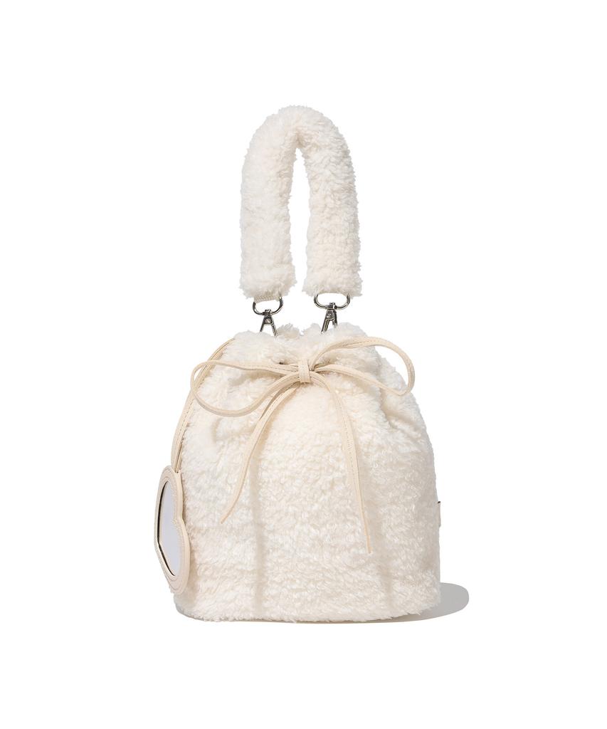 Covernat Woman Clover Heart Fluffy Bucket Bag Ivory