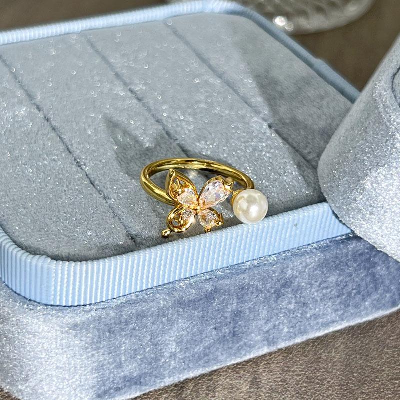 2026 Old Money Wind Exquisite Micro-inlaid Zircon Butterfly Flower Opening Ring Women's Light Luxury Geometric Stacking Wearing Versatile Niche Ring