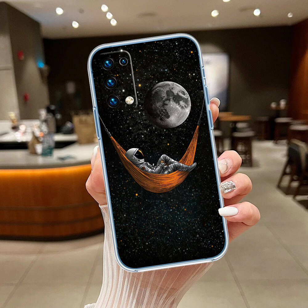 Astronaut Space Moon Phone Case for Motorola G14 G15 G24 G30 G31 G32 G34 G41 G42 G51 G52 G50 G60S G60 G62 G72 G71 G73 G84 G85 G200 E32