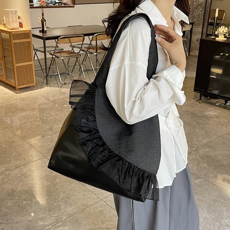 Stylish Large-capacity Splicing Tote Bag Women's New Sweet Lace Shoulder Bag Casual Commuter Bag