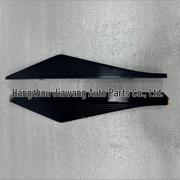Toyota 2023 BZ3 Rear Door Trim Strip (Models: 75077-03010 R, 75078-03010 L) Plastic чёрный