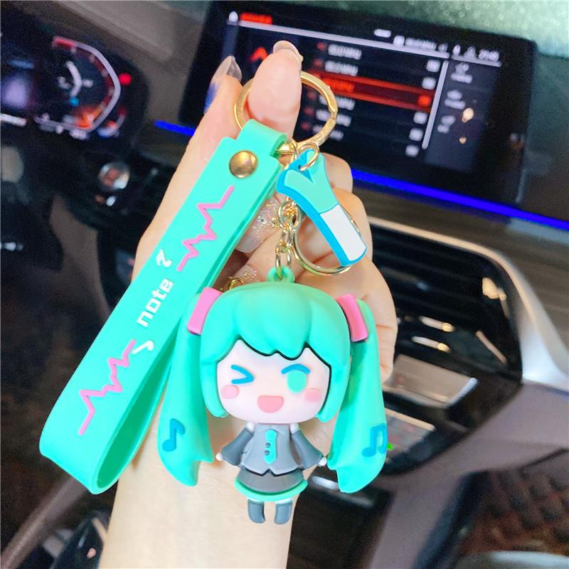

Cartoon Beauty Girl Hatsune Miku Figure Key Chain Bag Pendant Car Key Chain 11x6x3cm зелений