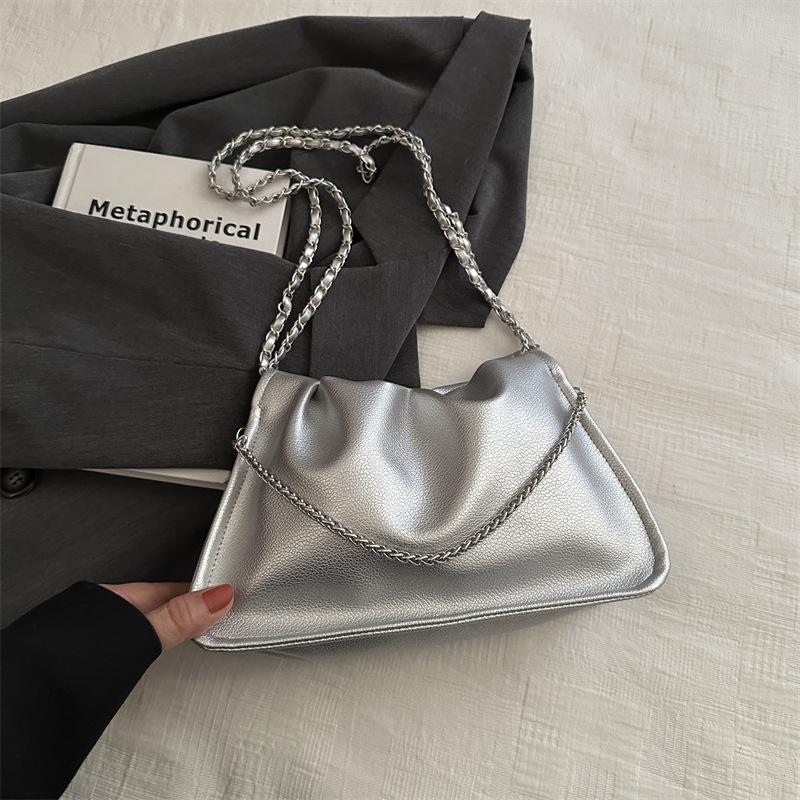 This year's popular fashion Korean version of pleated chain shoulder bag women's 2025 spring new versatile ins women's bag tide