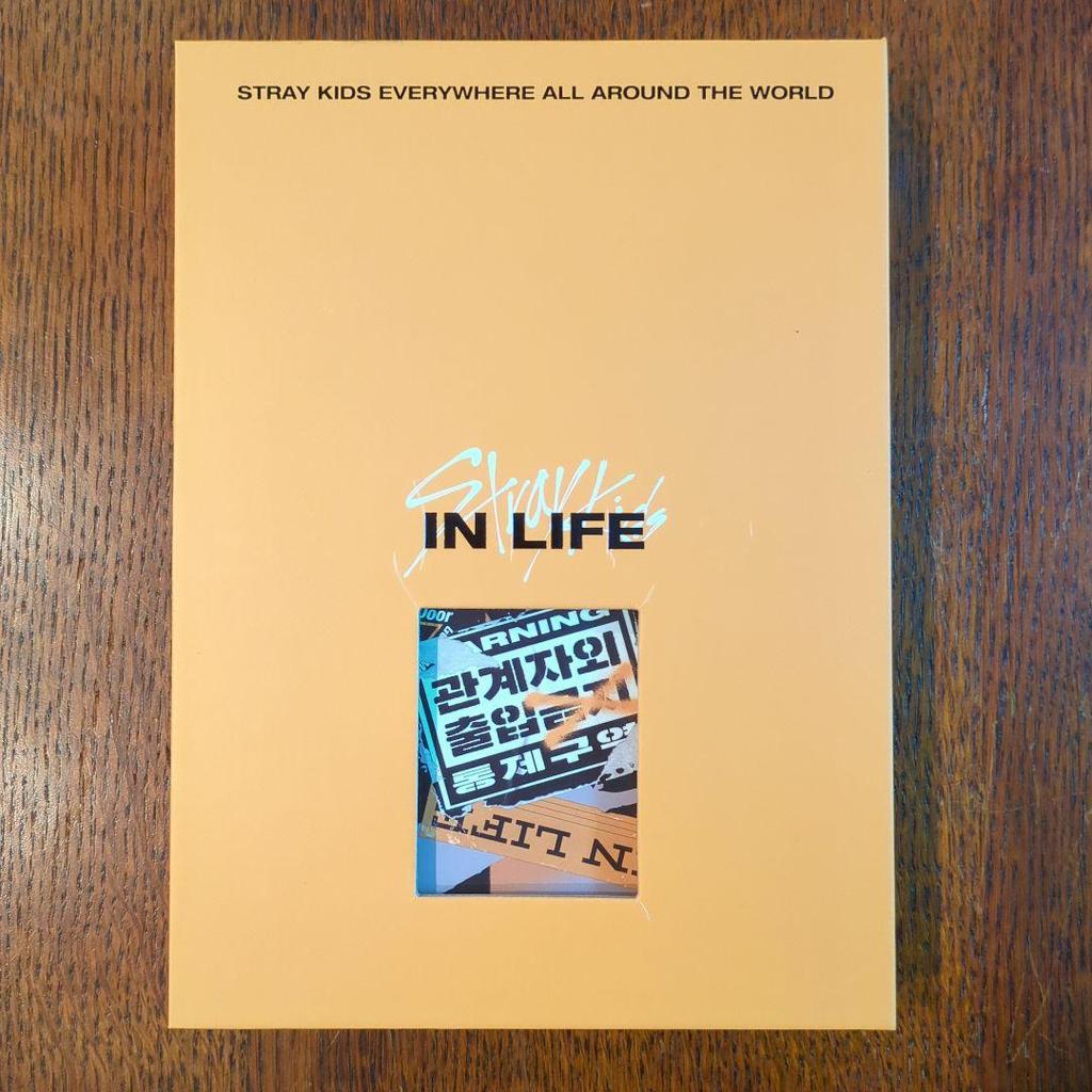 [USED] Changbin's autographed Stray Kids IN LIFE