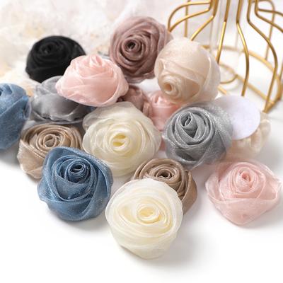 5 Stück Garn Satin Künstliche Rosenblüten Kunstblumen DIY Braut Haarnadel Kleidung Handwerk Zubehör Zuhause Hochzeitsdekorationen