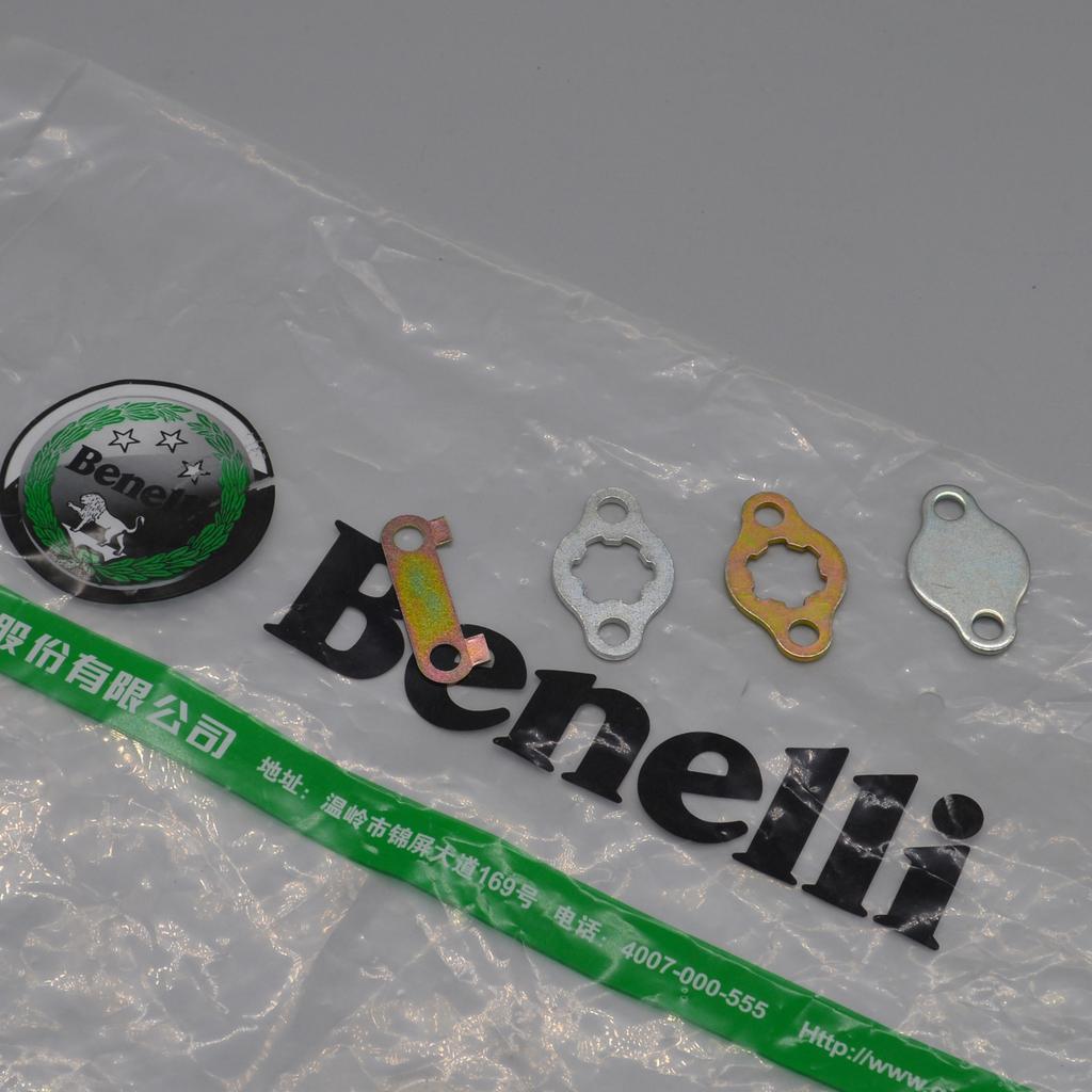 Motorcycle front chain sprocket nuts screw for Benelli TNT125 TNT135 Tornado Naked T 125  TNT 125 135