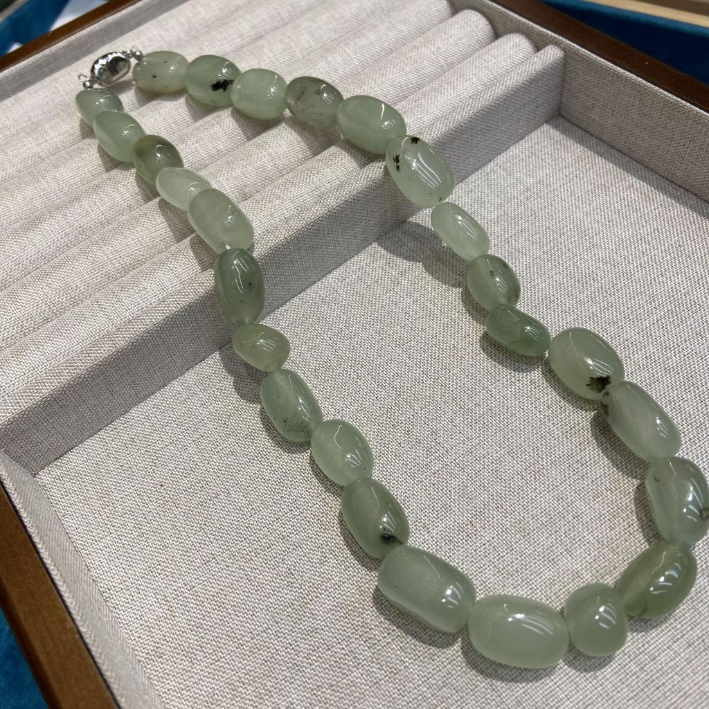 Special-Shaped Natural Stone Green Dongling Crystal Beaded Necklace Special-Shaped Irregular Crystal Colored Stone Necklace Female Personality Design