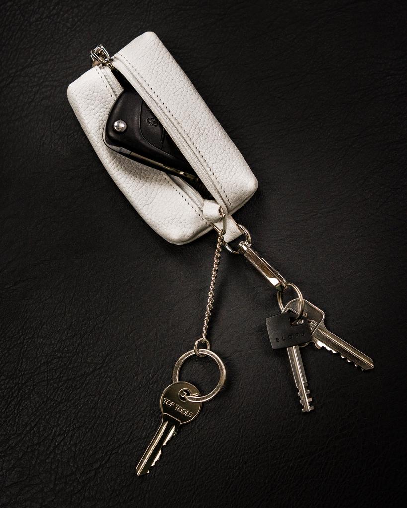 Leather Key Case SKL-011A-NDM-1793 White