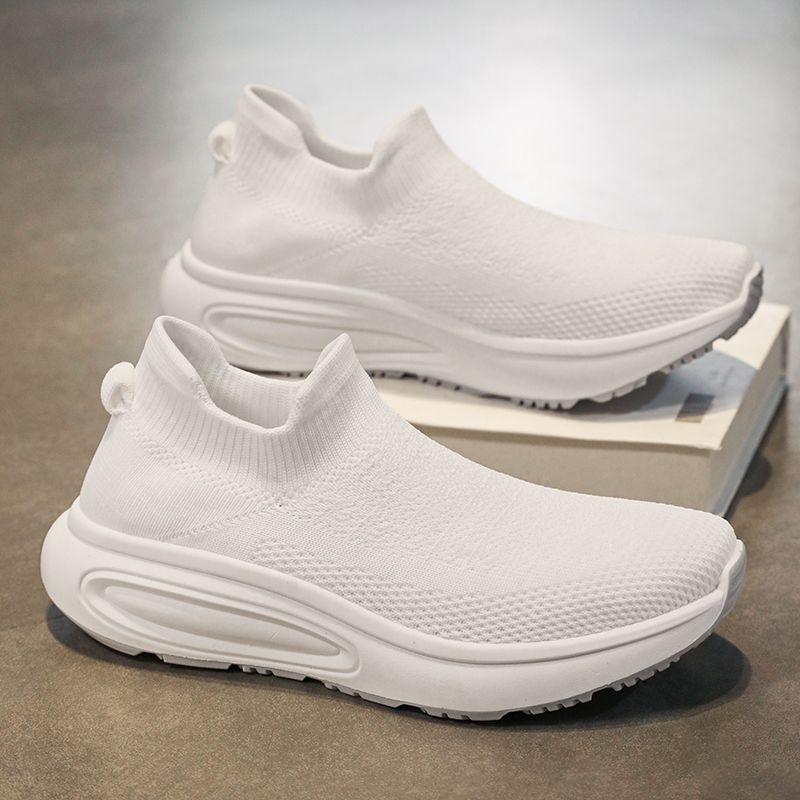 Autumn Breathable Men's Shoes 2025 New Little White Shoes Winter Trend Versatile Men's Leisure Sports Dad Trendy Shoes