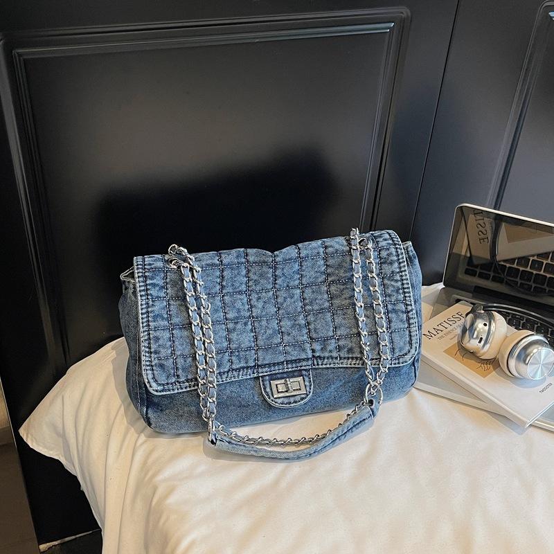 Denim Bag Women's 2025 New Fashionable Large-capacity Chain Shoulder Bag High-value Class Commuter Tote Bag