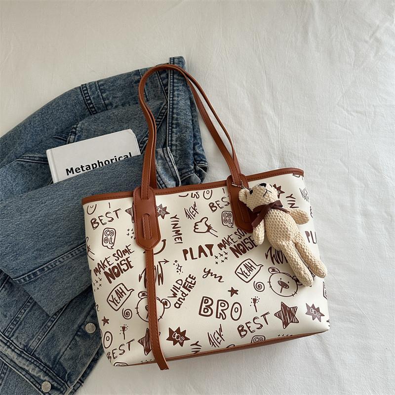 Stylish Casual Large Capacity Tote Bag For Summer 2024 Fashionable Commuter Shoulder Handbag