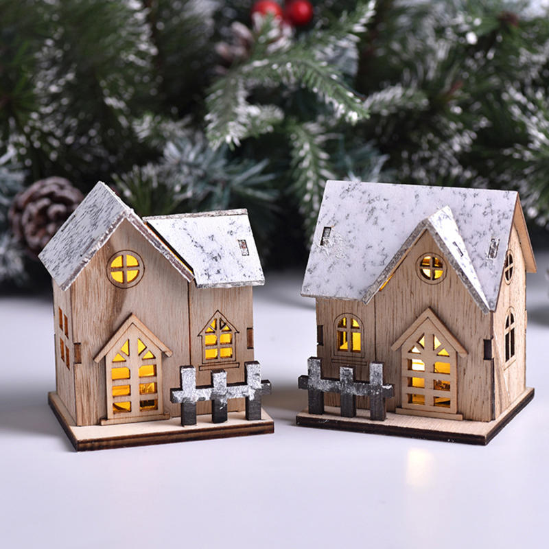 Christmas Wooden Desktop Decorative Ornaments Village Houses Adornment Small Ornament for Table Centerpiece