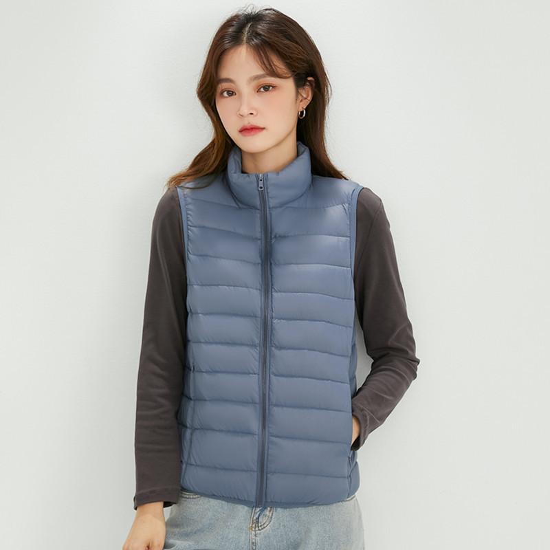 Thin Down Jacket Vest Women's New Autumn and Winter 2024 90 White Duck Down Vest Stand-up Collar Short Vest Tide