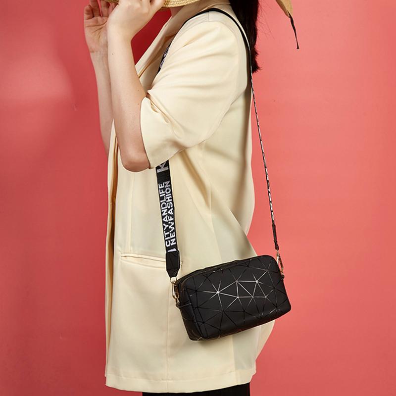 Moda Lazer Omuz askılı çanta Kadın Küçük Kare Çanta PU Deri Crossbody Çanta Trendy Yeni Mini Satchel Çanta