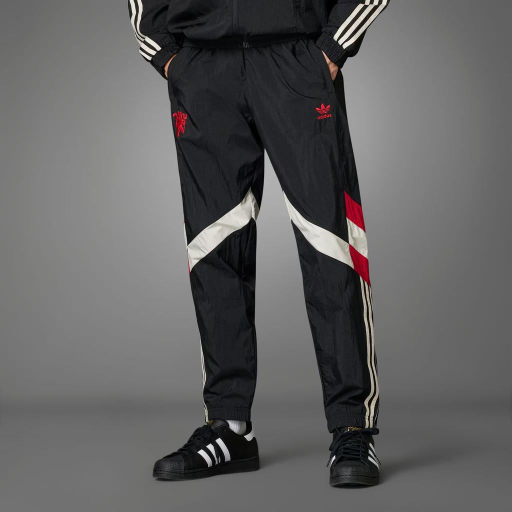Adidas Originals SS24 Manchester United Track Series Retro Sports Lace-Up Color-Block Casual Knit Pants Men Pants Black IS6527