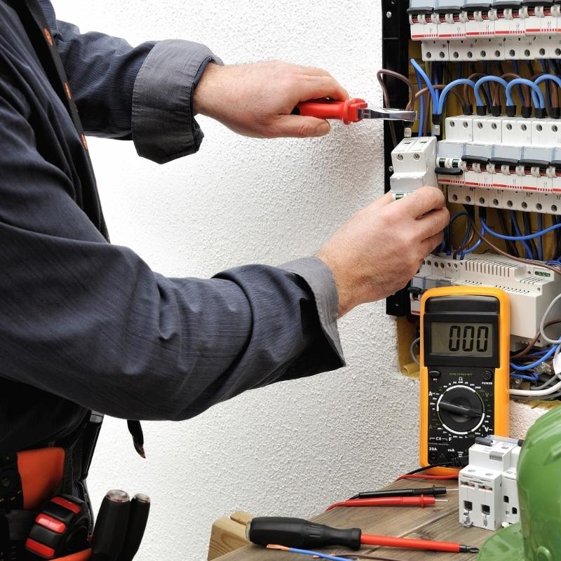 Socket Tester 110 to 250V Voltage Detectors with RCD Function & Polarity Check for Safe Electrical Wiring Inspection