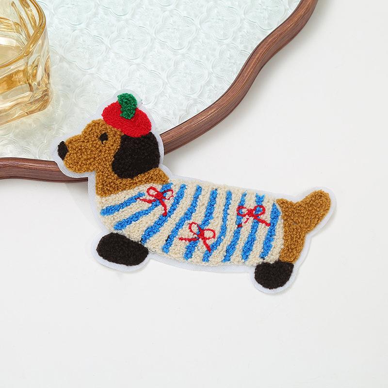 1 Piece Cute Dachshund Embroideried Dog Patches For Girls Bag Diy Small Glue Sticker For Kids Clothes Hairclip Designer