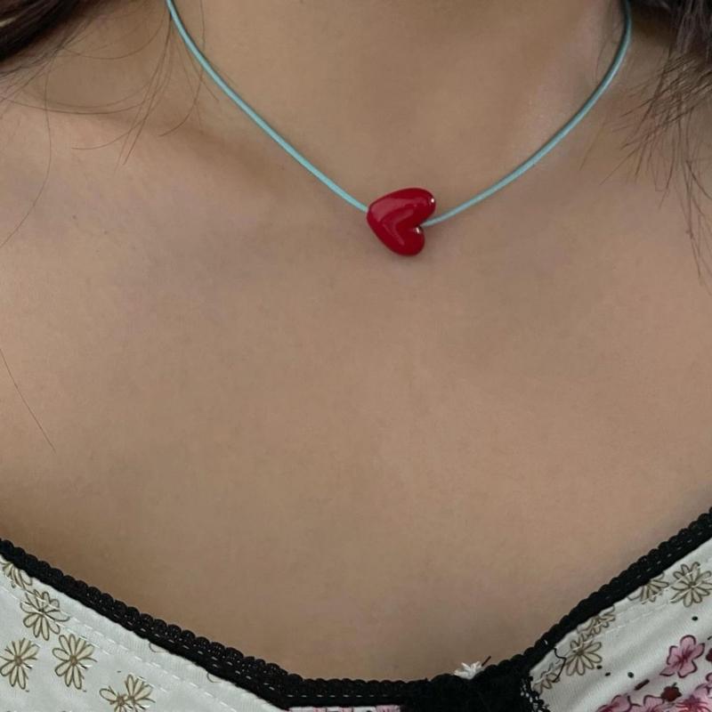 Fashion Red Heart Neck Chain Sweet Temperament Clavicle Chain Necklace Adjustable Choker Jewelry Gift for Women Girls