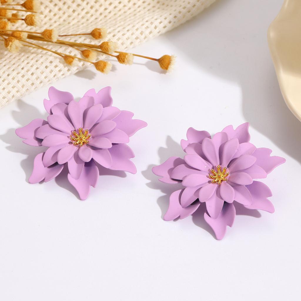 Fashion and Fresh Candy Color Spray Paint Stud Earrings Temperament Versatile Vacation Style Three-layer Flower Earrings Gold Stamen Earrings