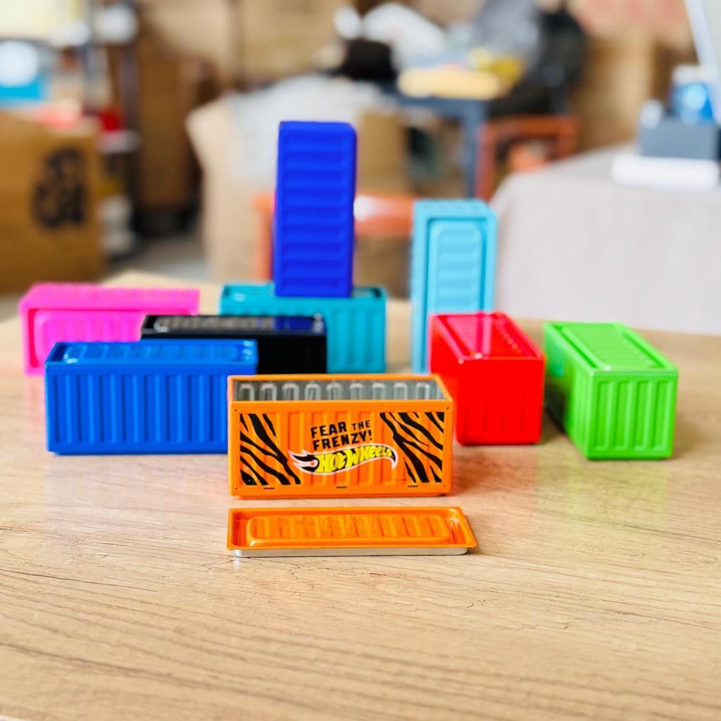 Iron Box Desktop Storage: Creative Christmas Gift Packaging for Cookies, Candies, and Toys