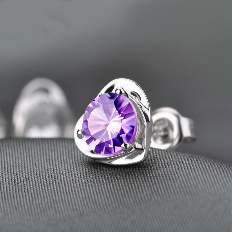 Charming Heart-Shaped Earrings for Women: Cute and Elegant