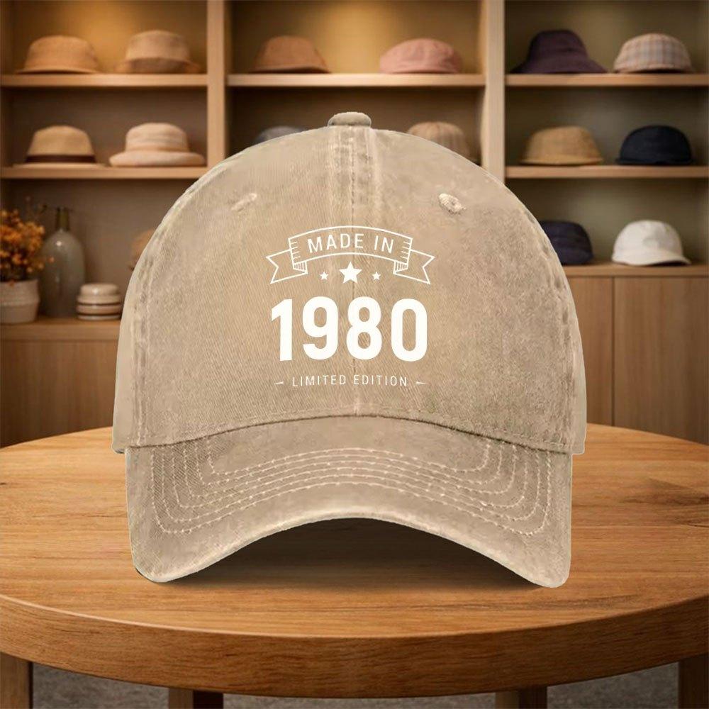Lightweight Retro Badge Baseball Cap Limited Edition Vintage Design with Curved Brim Suitable for Parties Picnics Cam