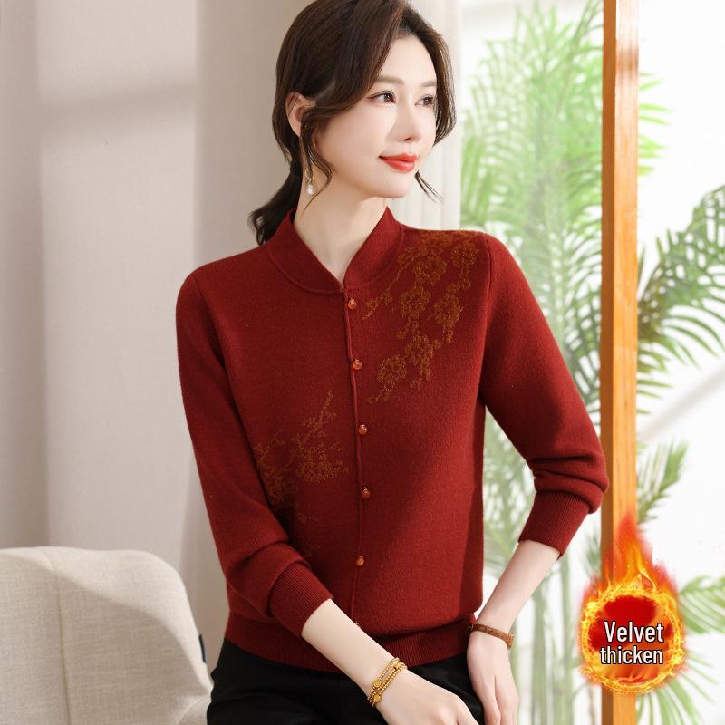 Velvet Qipao Collar Sweater for Middle-Aged & Elderly - Winter One-Piece Stylish Top with Thickened Base Layer.
