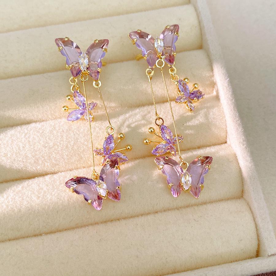 Ear Clip: Elegant Zirconia Butterfly Ear Cuff for Women - No Piercing Needed, Lightweight and Versatile