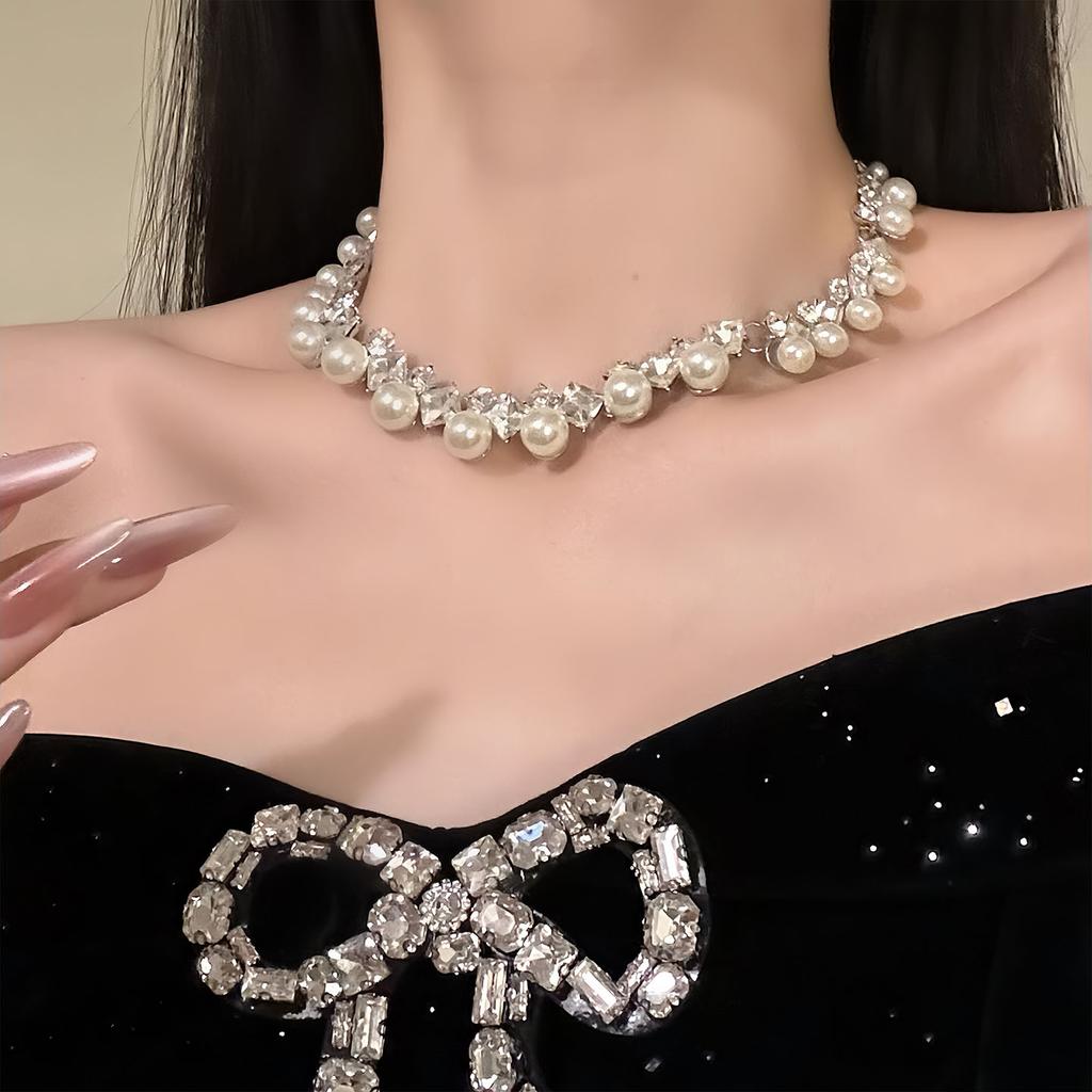 Earrings Jewelry Set Shiny Pearl Jewelry Set Rhinestone Necklace Set Eye-Catching Luxury Wedding Jewelry For Banquet Gift