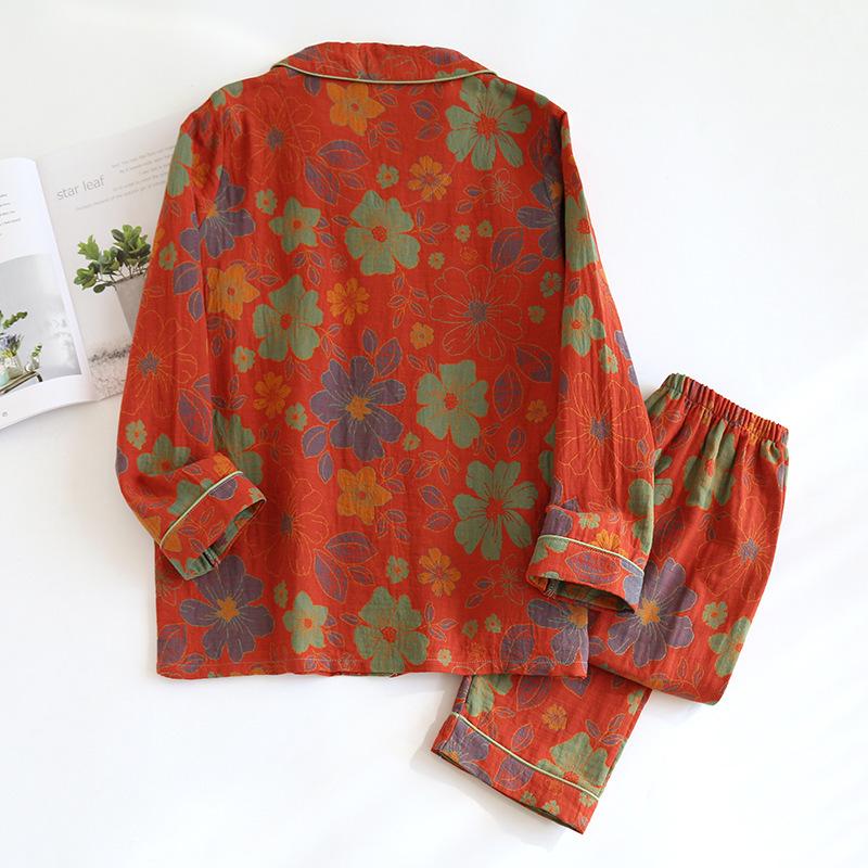 Floral Jacquard Cotton Cardigan & Loungewear Set for Middle-Aged Women