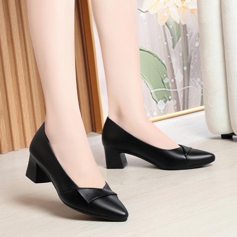 pointed single shoes for women, new in spring and autumn, comfortable soft soles for leather shoes, women's shoes for work and work shoes