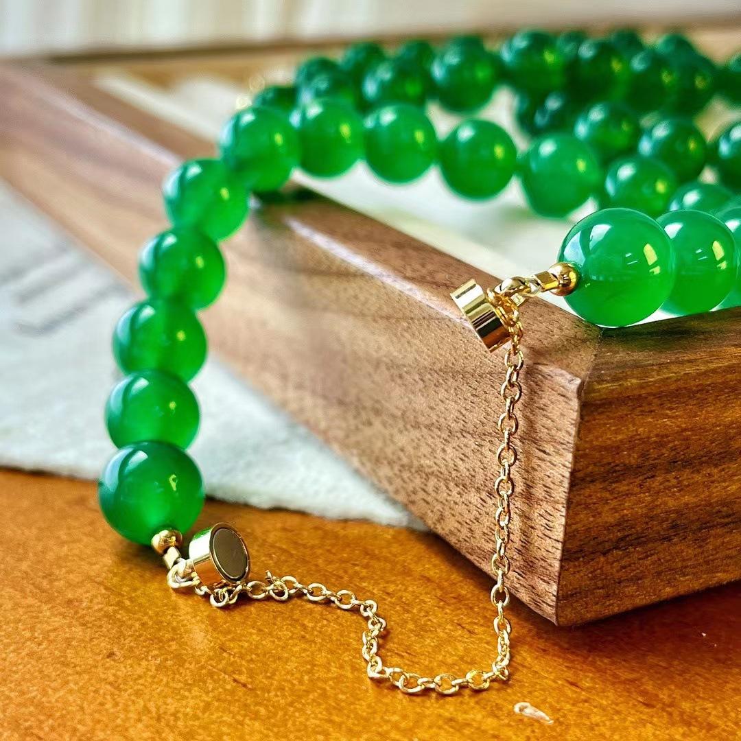 High Quality Glass Species Ice Transparent Natural Chrysoprase Bracelet Flow Rate Magnet Buckle Atmosphere Bracelet Woman