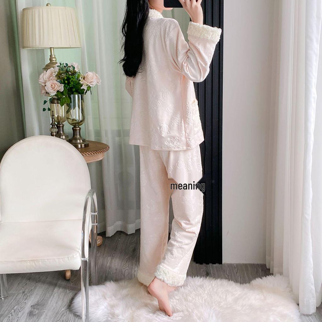2025 Women's High-End Velvet Pajamas: Long Sleeve, Thick Double-Sided Fleece, Autumn/Winter, Little Fragrant Style.