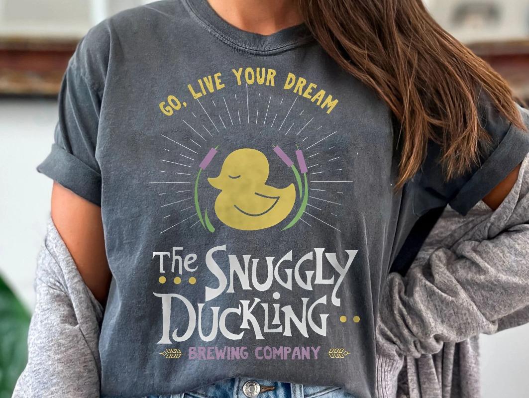 Vintage   Tangled Rapunzel Princess Shirt Funny Snuggly Duckling Tshirt Rapunzel Go Live Your Dream Tee S