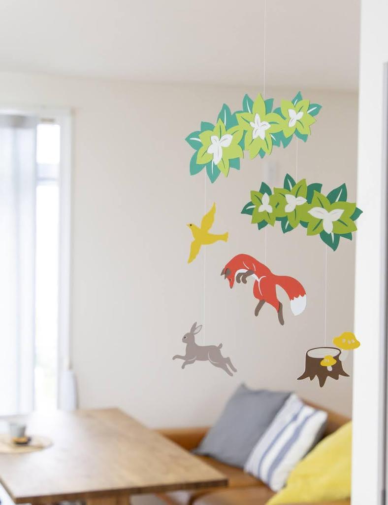 Mobile "Forest Path - Animal Trail" Gift, Adult Interior, W35cm x H42cm, Mobile Brand Born in Japan