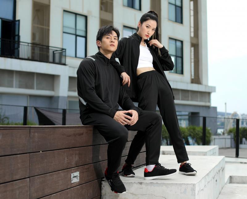 Parent-Child Hiking & Mountaineering Outfits: Men's & Women's Team Uniforms & Training Suits