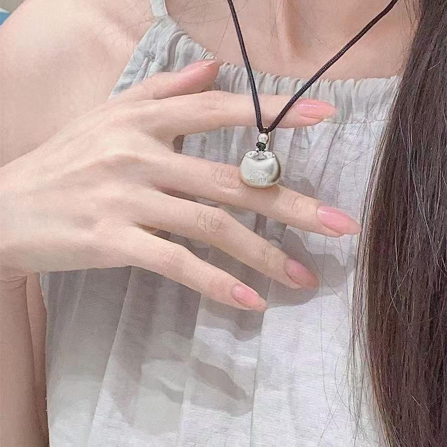 Double-layer Butterfly Necklace Women's Light Luxury Collarbone Chain Niche Design Neck Chain New Trendy Pendant Jewelry