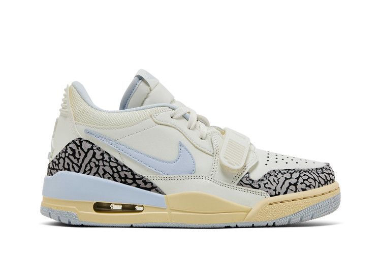 Women's Sneakers Jordan Legacy 312 Low Sail Cement Grey Black Football Grey (Women's)