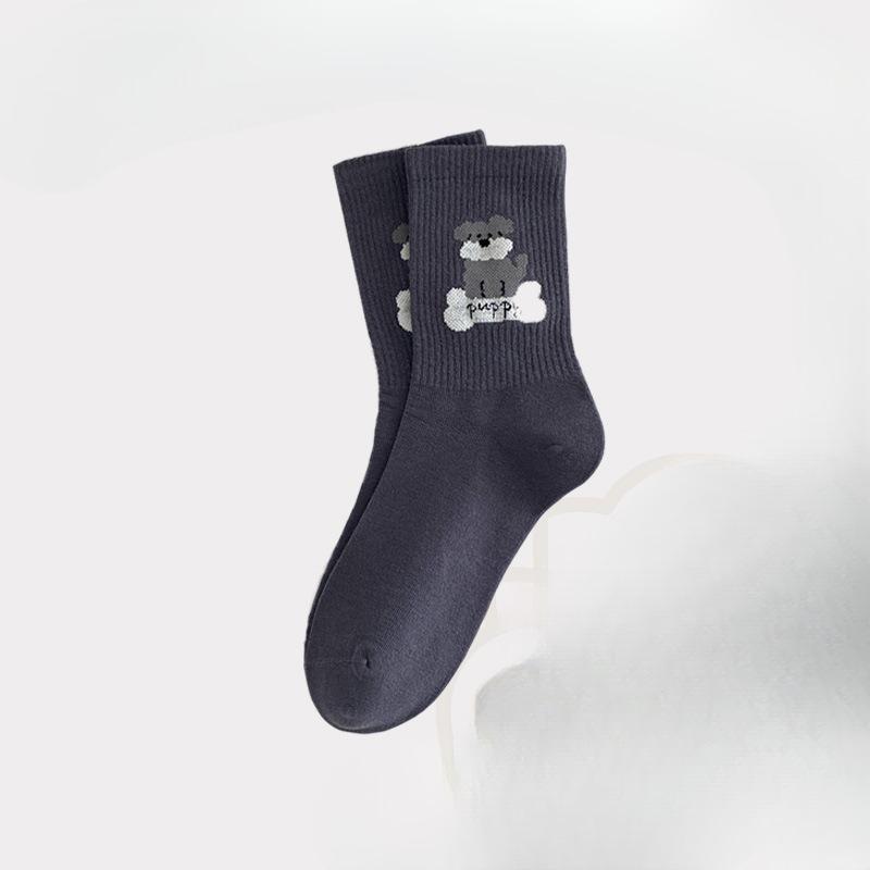 

Женские осенне-зимние носки из чистого хлопка до середины икры, универсальные спортивные носки черного и белого цвета, модные длинные носки до икры против запаха 1 pair