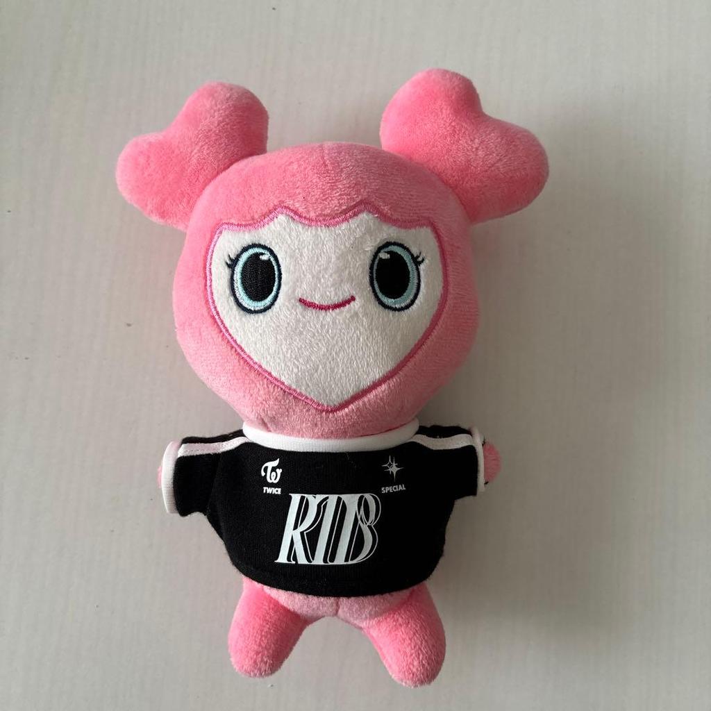 [USED] TWICE Momorin Lovely MOMO RTB Doll