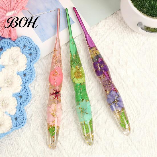 Waterproof Crochet Hook Resin for Beginners, Crocheting Lovers, 2.0mm-8.0mm Ergonomic Smooth Surface with Long Floral Handle Blankets, Dolls, Shawls,