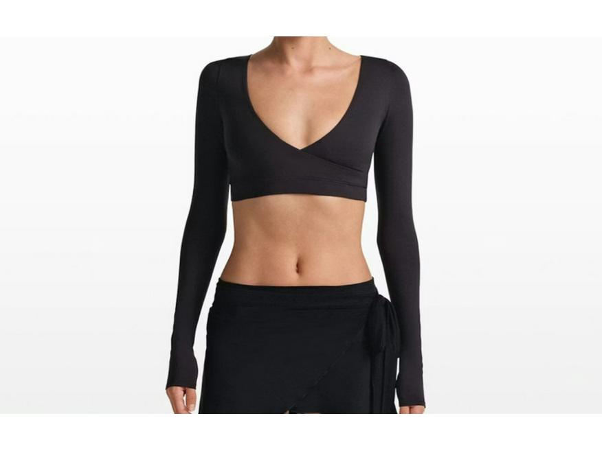 

New European & American Style INS Sports Casual Elastic Mini Skirt with Lace-Up Design Large