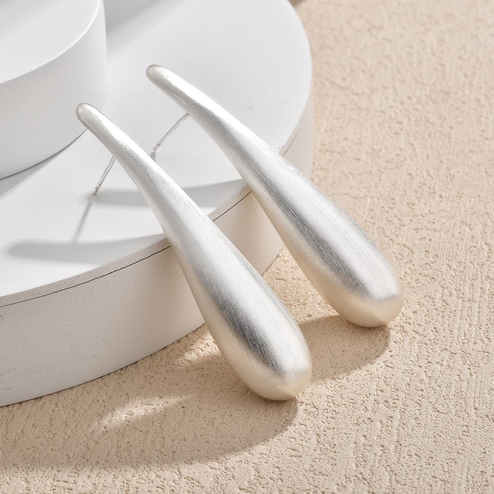 European and American Unique Design Exaggerated Long Brushed Water Droplet Personalized Fashionable Earrings for Women