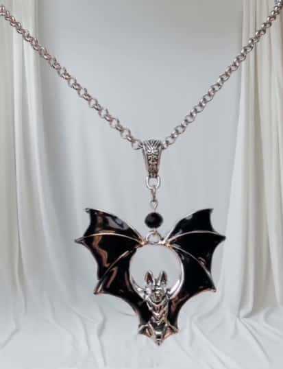 Charm Gothic Red Black Drip Glaze Spread Wings Vampire Bat Pendant Necklace for Women Halloween Party Jewelry Accessories Gifts чёрный