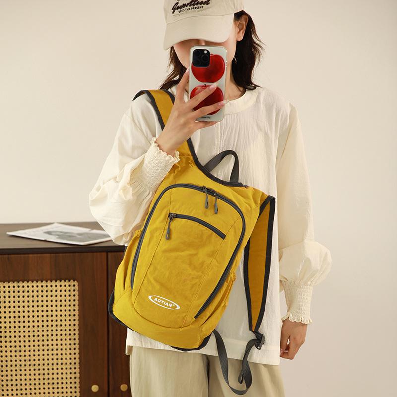 Lightweight Outdoor Backpack: Unisex Travel, Hiking & Sports Bag