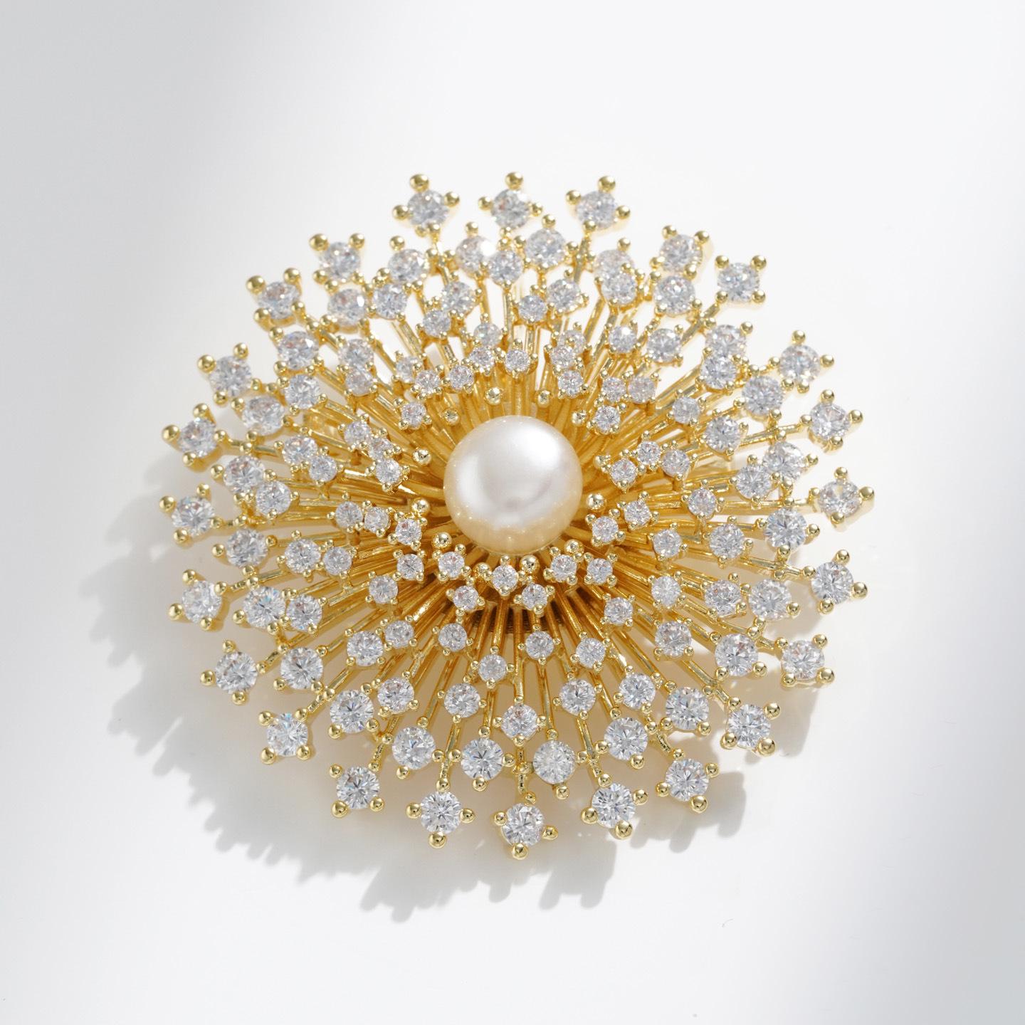 Bo Xin Yun Gold Flower Brooch with Cubic Zirconia and Freshwater Pearls