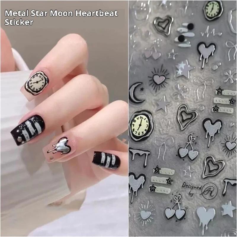 

Серебристая лава Годовое кольцо Часы с вишневым циферблатом Часы Звездный взрыв Любовь График сердечного ритма Луна Звезда Линия Бант Линия Наклейки для дизайна ногтей Декали onesize