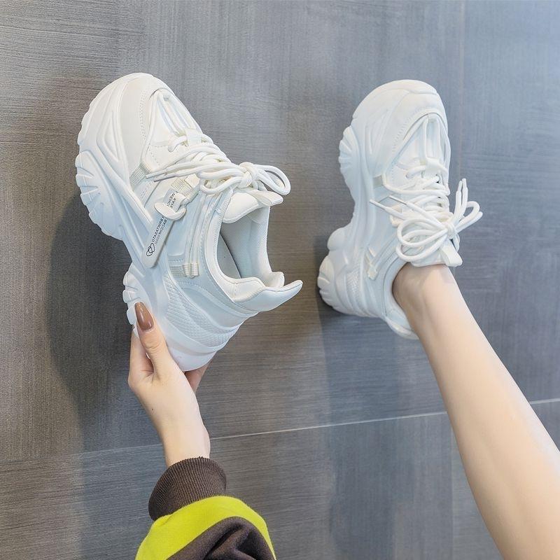 

22 new summer mesh breathable and lightweight dad shoes on the new inner height increase small exclusive sports shoes hongjie 35