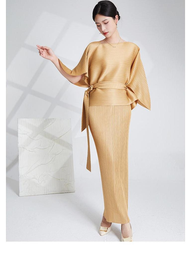 Unique Plus Size Women's Exquisite Loose Cape Top Outerwear
