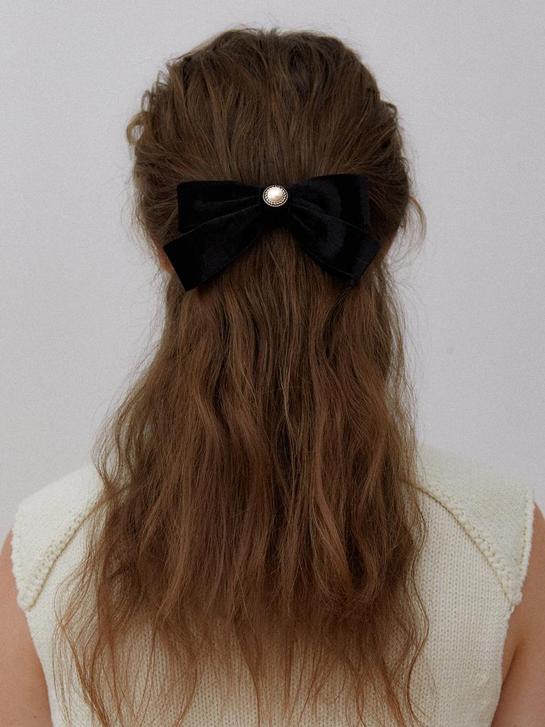 Obla Black Button Velvet Ribbon Pin_Pearl Hp030